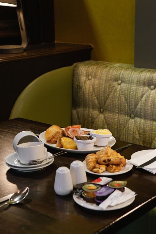 Armagh City Hotel Extérieur photo